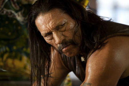 Asfaltikasvoinen Danny Trejo on ytimekkäästi 