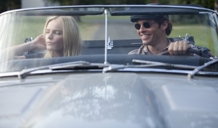 Kate Bosworth ja James Marsden ovat onnellinen aviopari