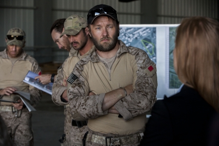 Joel Edgerton on yksi Seal Team Sixin johtokasvoista